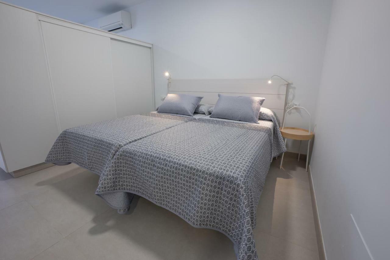 Apartamentos Mombasa 2 Planta 内尔哈 外观 照片