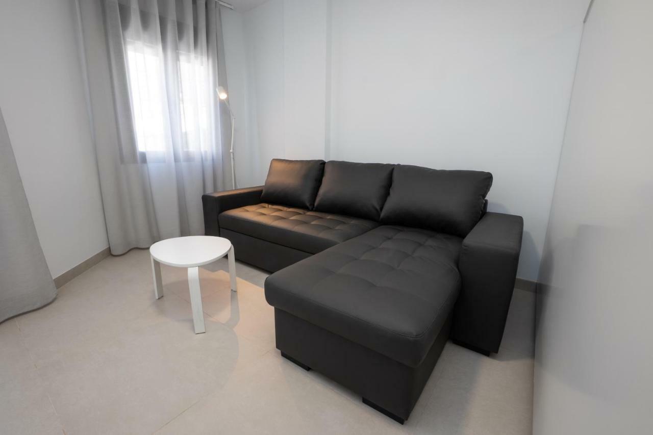 Apartamentos Mombasa 2 Planta 内尔哈 外观 照片