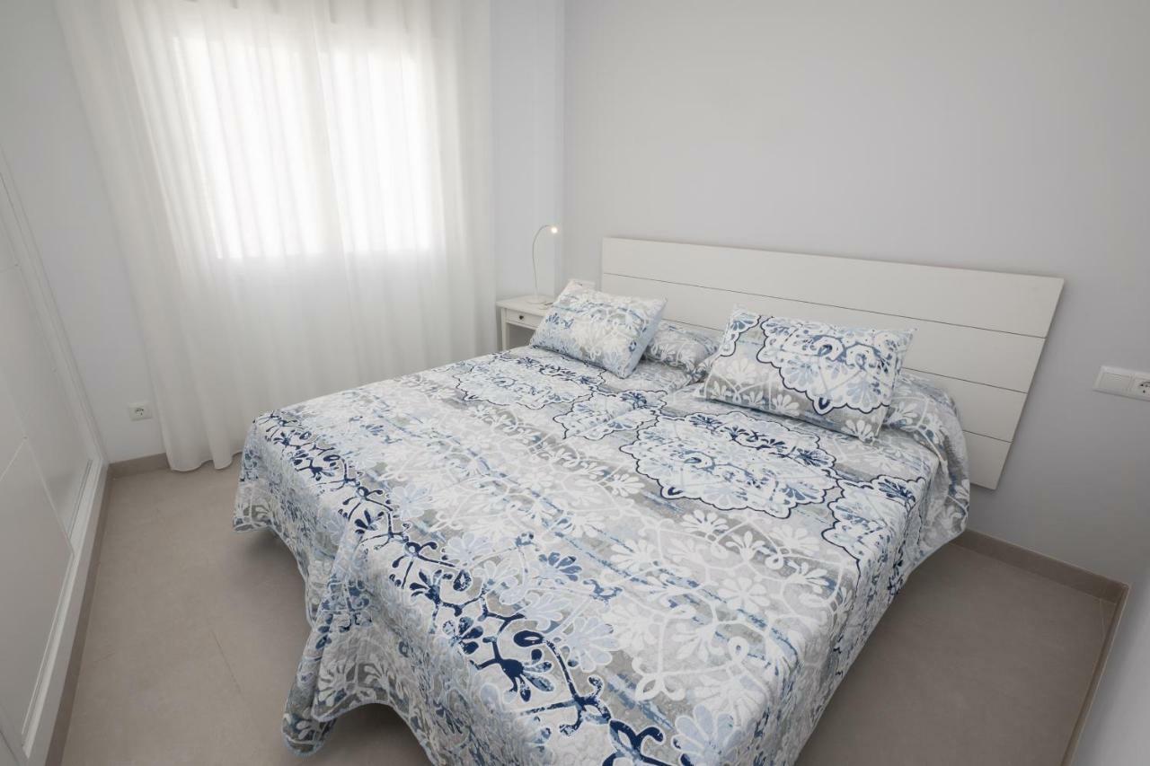 Apartamentos Mombasa 2 Planta 内尔哈 外观 照片